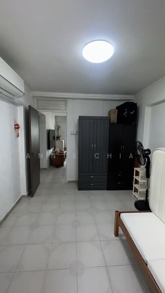 267 Bukit Batok East Avenue 4, 267 Bukit Batok East Avenue 4, Room Rental, 120 sqft, HDB Flat For Rent, by Annie Chia, 500223834 - Living Room - PropertyGuru.com.sg