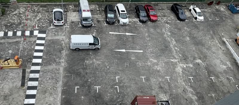 Paya Lebar 178, 178 Paya Lebar Road, 1,399 sqft, Light Industrial (B1) For Rent, by Wong Lay Hong Jen, 500223841 - Car Park - CommercialGuru.com.sg
