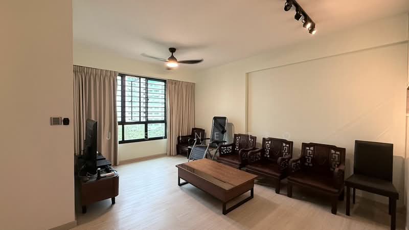 122A Punggol Edge, 122A Edgedale Plains, 3 Bedrooms, 1,001 sqft, HDB Flat For Sale, by Jasline Teo, 500223853 - Living Room - PropertyGuru.com.sg