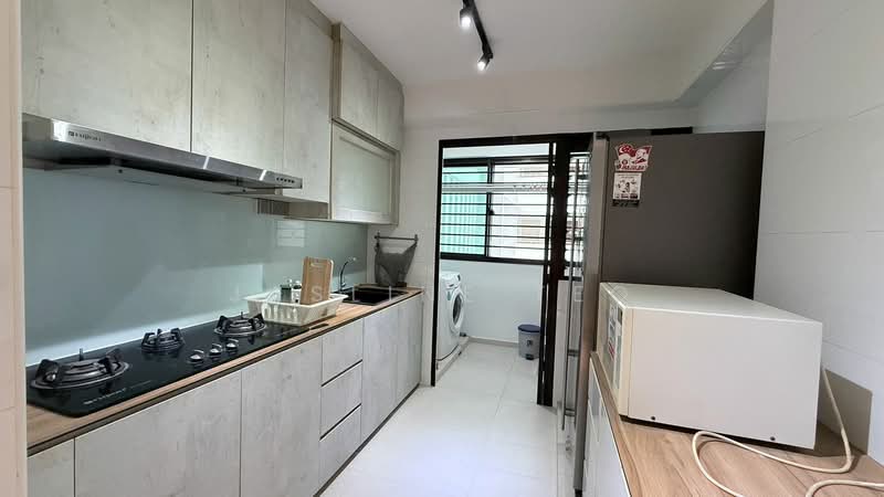 122A Punggol Edge, 122A Edgedale Plains, 3 Bedrooms, 1,001 sqft, HDB Flat For Sale, by Jasline Teo, 500223853 - Kitchen - PropertyGuru.com.sg