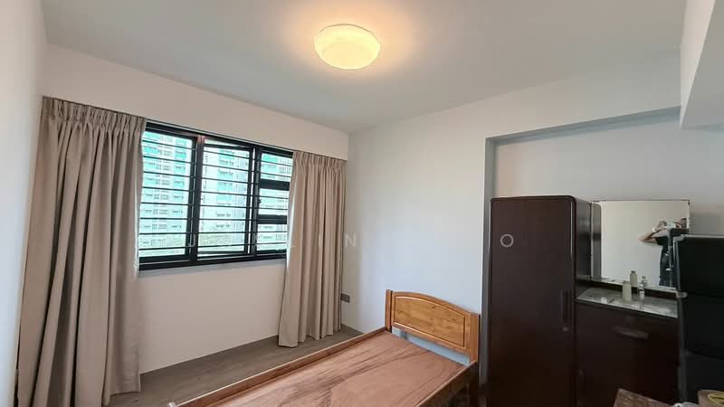 122A Punggol Edge, 122A Edgedale Plains, 3 Bedrooms, 1,001 sqft, HDB Flat For Sale, by Jasline Teo, 500223853 - Bedroom - PropertyGuru.com.sg