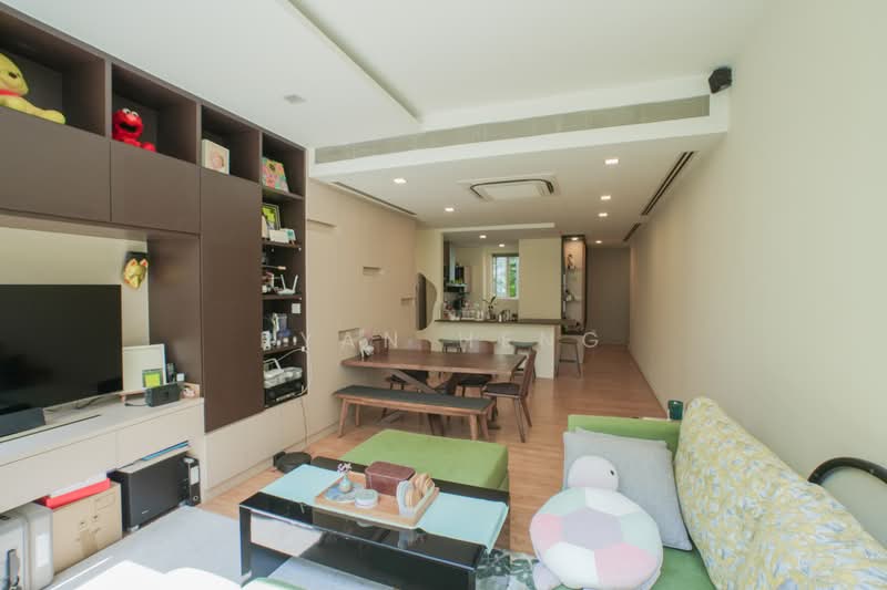 The Arris, 28 Yan Kit Road, 2 Bedrooms, 990 sqft, Apartment For Rent, by Ryan Heng, 500223854 - Living Room - PropertyGuru.com.sg