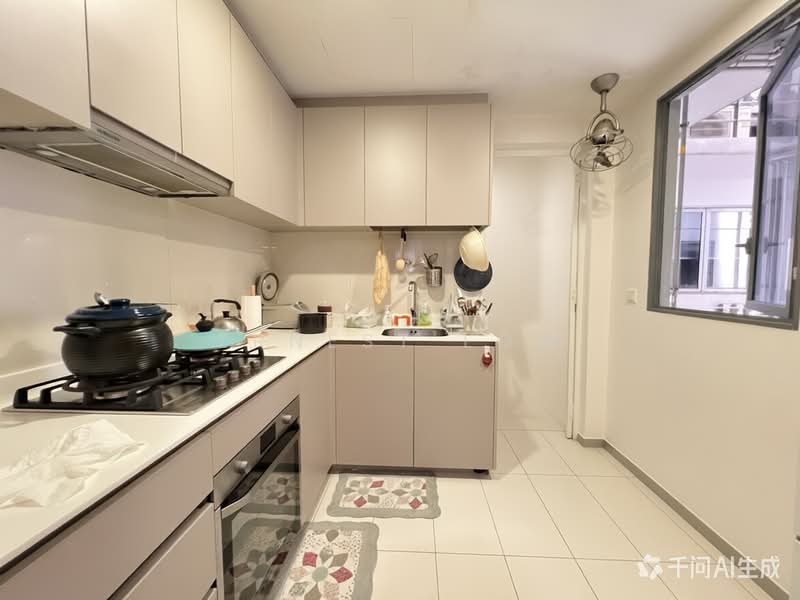 The Visionaire, 194 Canberra Drive, 3 Bedrooms, 1,119 sqft, Executive Condominium For Sale, by Ernest Low, 500223865 - Kitchen - PropertyGuru.com.sg