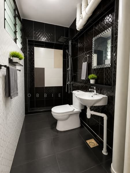 158 Jalan Teck Whye, 158 Jalan Teck Whye, 3 Bedrooms, 1,076 sqft, HDB Flat For Sale, by Robbie Razak, 500223867 - Bathroom - PropertyGuru.com.sg