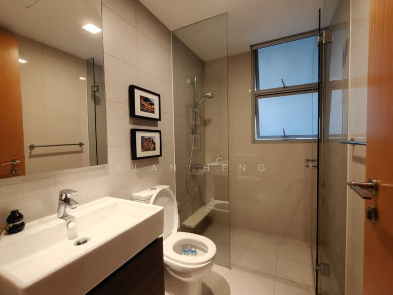 Prive, 35 Punggol Field, 3 Bedrooms, 1,055 sqft, Executive Condominium For Sale, by Alan Heng, 500223870 - Bathroom - PropertyGuru.com.sg