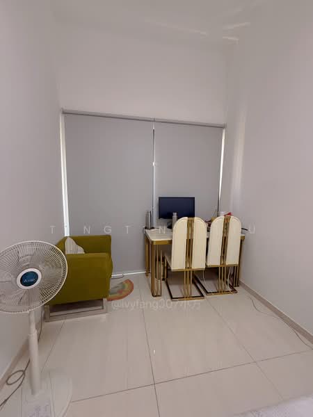 The Promenade @ Pelikat, 183 Jalan Pelikat, 3 Bedrooms, 1,378 sqft, Condominium For Sale, by Tingting Liu, 500223876 - Living Room - PropertyGuru.com.sg