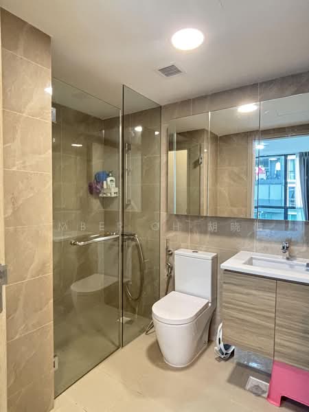 Treasure at Tampines, 57 Tampines Lane, 2 Bedrooms, 678 sqft, Condominium For Rent, by Amber Oh 胡晓薇, 500223883 - Bathroom - PropertyGuru.com.sg