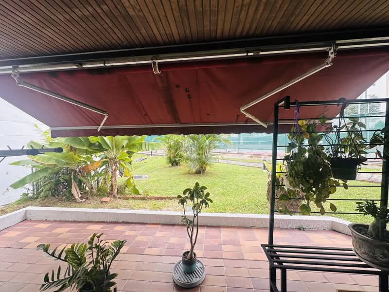 Kensington Park, 2 Kensington Park Drive, 3 Bedrooms, 2,250 sqft, Condominium For Rent, by Meileng Tong, 500223885 - Patio - PropertyGuru.com.sg