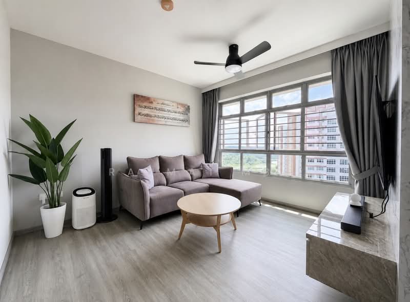 355A Anchorvale Lane, 355A Anchorvale Lane, 3 Bedrooms, 1,001 sqft, HDB Flat For Sale, by Rahmat MBA, 500223890 - Living Room - PropertyGuru.com.sg