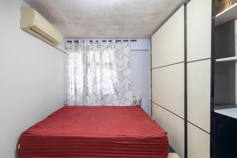 21 Chai Chee Road, 21 Chai Chee Road, 2 Bedrooms, 700 sqft, HDB Flat For Sale, by Jiayu Ng, 500223891 - Bedroom - PropertyGuru.com.sg
