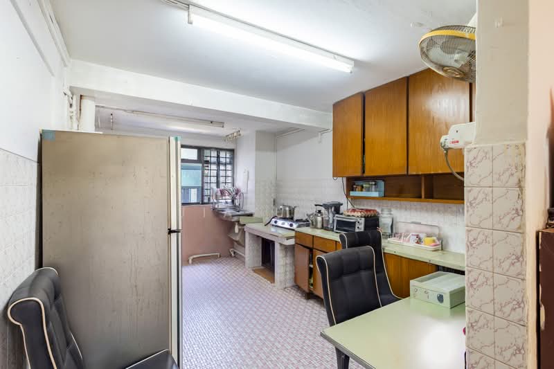 21 Chai Chee Road, 21 Chai Chee Road, 2 Bedrooms, 700 sqft, HDB Flat For Sale, by Jiayu Ng, 500223891 - Kitchen - PropertyGuru.com.sg