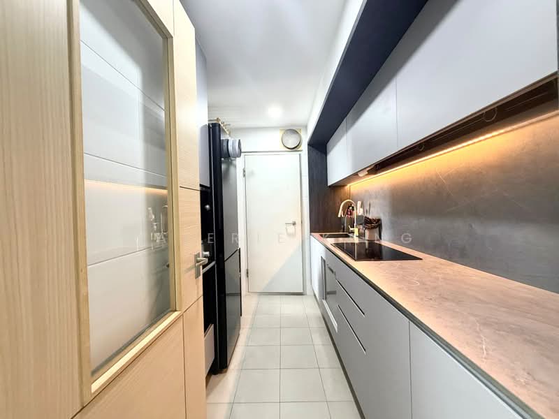 138B Lorong 1A Toa Payoh, 138B Lorong 1A Toa Payoh, 3 Bedrooms, 980 sqft, HDB Flat For Sale, by Valerie Kang, 500223894 - Kitchen - PropertyGuru.com.sg