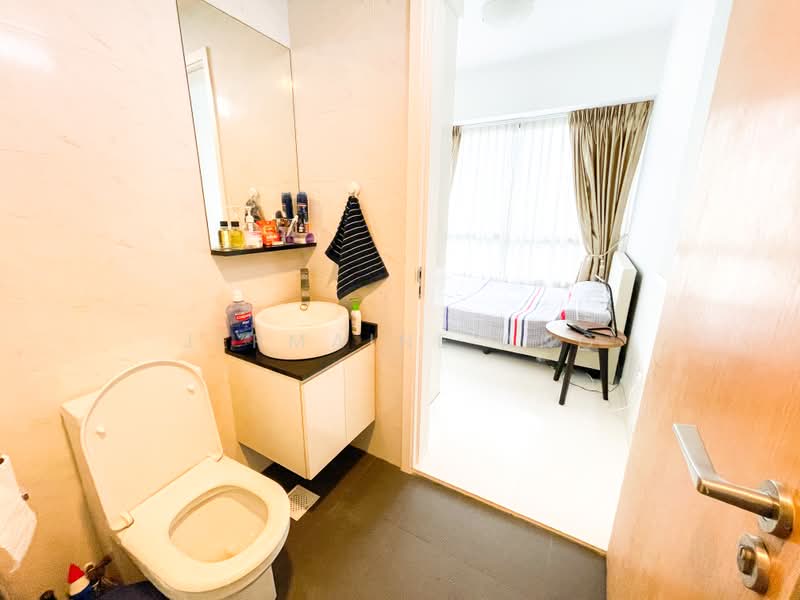 Loft@Holland, 151 Holland Road, 1 Bedroom, 323 sqft, Condominium For Sale, by Jermaine Ang, 500223895 - Bathroom - PropertyGuru.com.sg