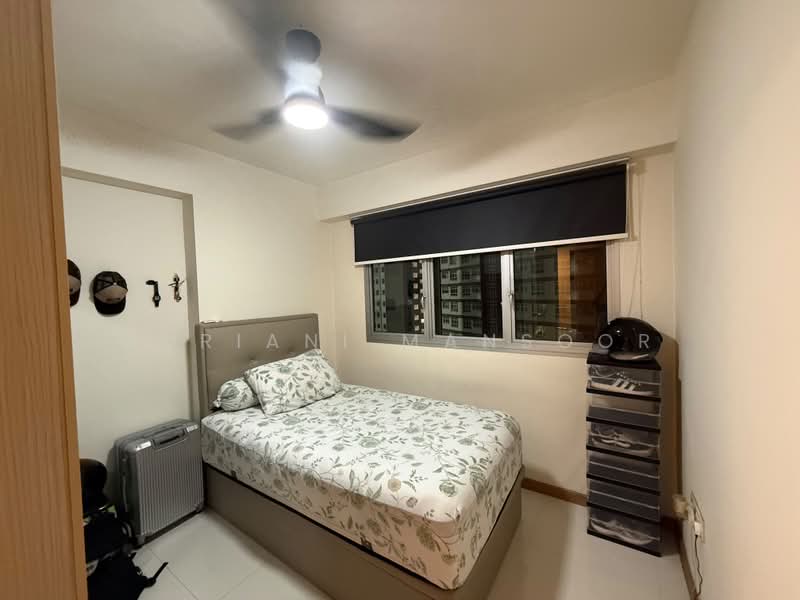 353B Anchorvale Lane, 353B Anchorvale Lane, 2 Bedrooms, 732 sqft, HDB Flat For Sale, by Suriani Mansoor, 500223898 - Bedroom - PropertyGuru.com.sg