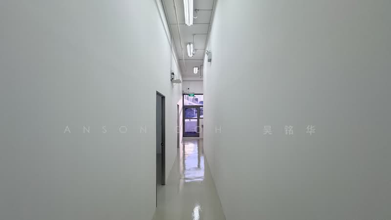 Northstar @ Amk, 7030 Ang Mo Kio Avenue 5, 211 sqft, Light Industrial (B1) For Rent, by Anson Goh 吴铭华, 500223904 - Corridor - CommercialGuru.com.sg