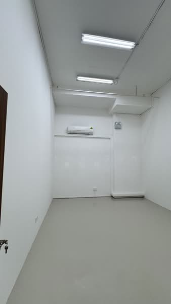 Northstar @ Amk, 7030 Ang Mo Kio Avenue 5, 211 sqft, Light Industrial (B1) For Rent, by Anson Goh 吴铭华, 500223904 - Interior - CommercialGuru.com.sg