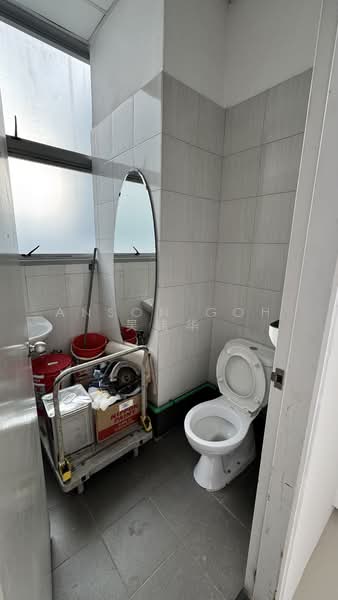 Northstar @ Amk, 7030 Ang Mo Kio Avenue 5, 211 sqft, Light Industrial (B1) For Rent, by Anson Goh 吴铭华, 500223904 - Bathroom - CommercialGuru.com.sg