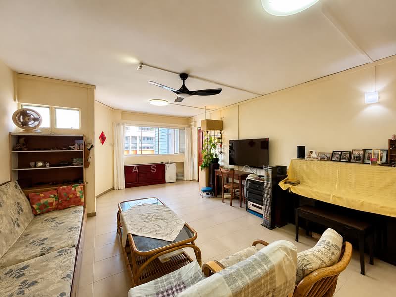 117 Clementi Street 13, 117 Clementi Street 13, 3 Bedrooms, 1,162 sqft, HDB Flat For Sale, by Jason Goh, 500223918 - Living Room - PropertyGuru.com.sg