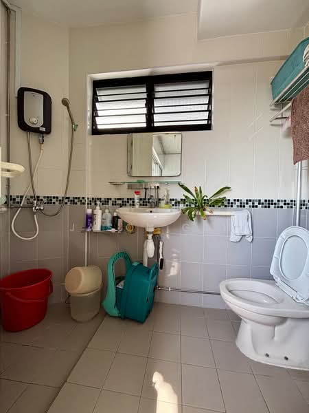 117 Clementi Street 13, 117 Clementi Street 13, 3 Bedrooms, 1,162 sqft, HDB Flat For Sale, by Jason Goh, 500223918 - Bathroom - PropertyGuru.com.sg