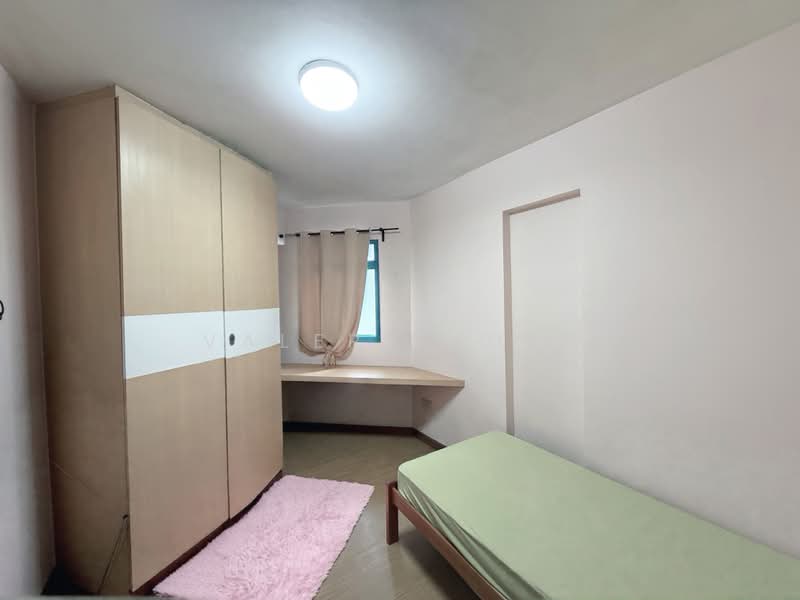15 Farrer Park Road, 15 Farrer Park Road, 3 Bedrooms, 808 sqft, HDB Flat For Rent, by Valerie Ong, 500223921 - Bedroom 1 - PropertyGuru.com.sg