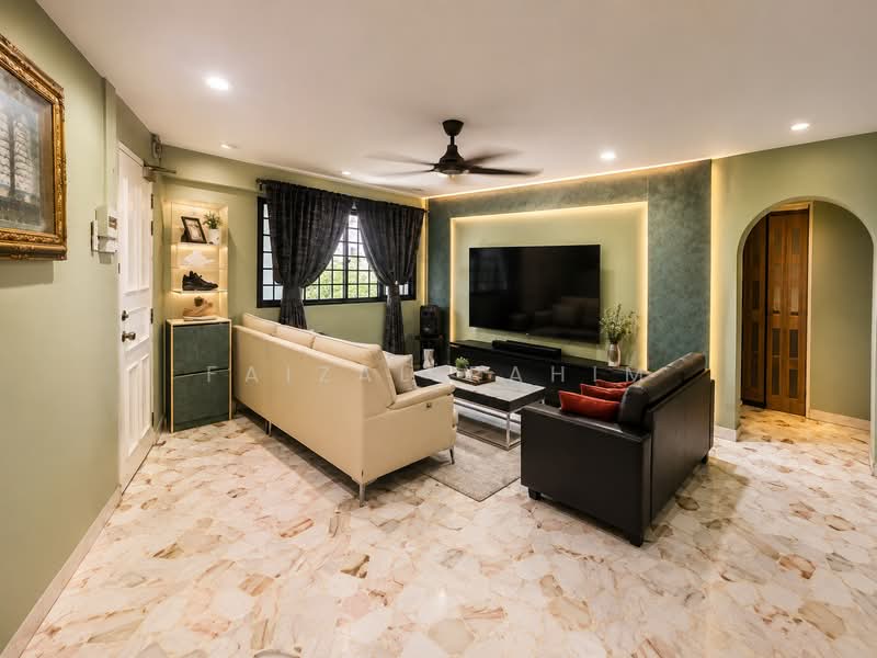 17 Teck Whye Lane, 17 Teck Whye Lane, 3 Bedrooms, 1,001 sqft, HDB Flat For Sale, by Faizal Rahim, 500223925 - Living Room - PropertyGuru.com.sg