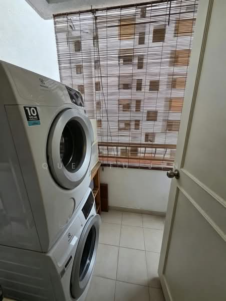 Tanglin Park, 5C Ridley Park, 2 Bedrooms, 1,033 sqft, Condominium For Sale, by Quek Fu Jin, 500223933 - Balcony - PropertyGuru.com.sg