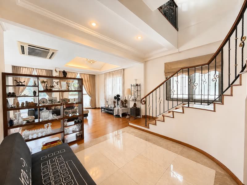 Braddell Heights Estate, Matlock Rise, 7 Bedrooms, 7,000 sqft, Bungalow House For Sale, by Pamela Chin, 500223938 - Living Room - PropertyGuru.com.sg