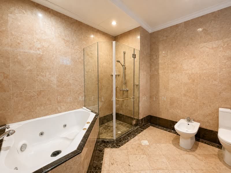 Braddell Heights Estate, Matlock Rise, 7 Bedrooms, 7,000 sqft, Bungalow House For Sale, by Pamela Chin, 500223938 - Bathroom - PropertyGuru.com.sg
