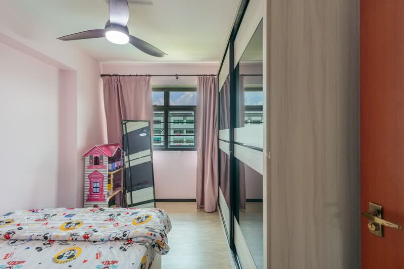 426A Yishun Avenue 11, 426A Yishun Avenue 11, 3 Bedrooms, 1,206 sqft, HDB Flat For Sale, by Belva Tan, 500223939 - Bedroom - PropertyGuru.com.sg