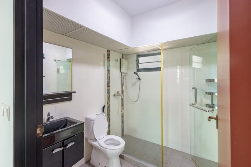 426A Yishun Avenue 11, 426A Yishun Avenue 11, 3 Bedrooms, 1,206 sqft, HDB Flat For Sale, by Belva Tan, 500223939 - Bathroom - PropertyGuru.com.sg