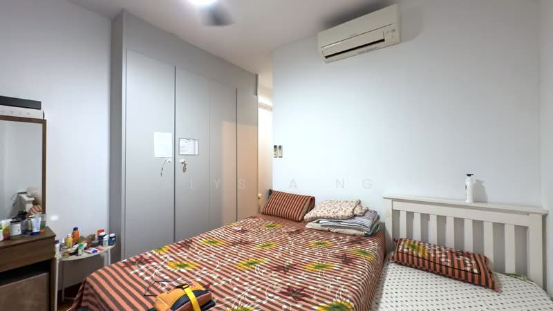 Bayshore Park, 50 Bayshore Road, 2 Bedrooms, 936 sqft, Condominium For Sale, by Alyssa Ng, 500223947 - Master Bedroom - PropertyGuru.com.sg