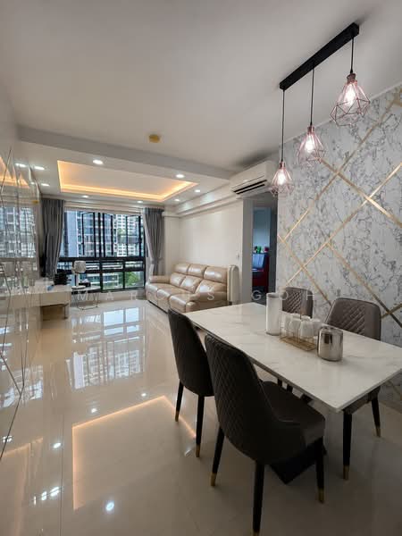 96 Dawson Road, 96 Dawson Road, 3 Bedrooms, 893 sqft, HDB Flat For Sale, by Marcus Goh, 500223948 - Living Room - PropertyGuru.com.sg