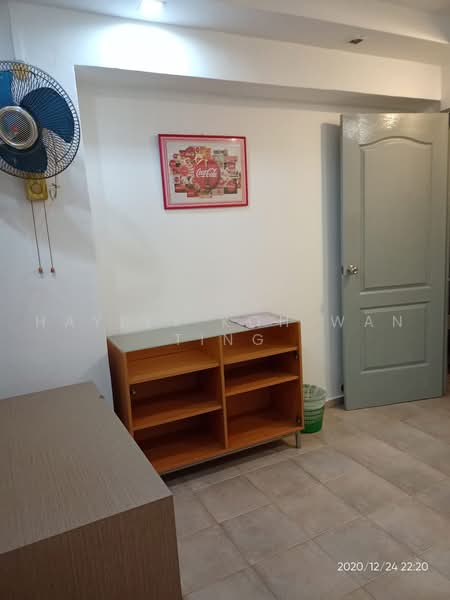 406 Woodlands Street 41, 406 Woodlands Street 41, Room Rental, 150 sqft, HDB Flat For Rent, by Hayley Koh Wan Ting, 500223950 - Interior - PropertyGuru.com.sg