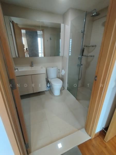 The Tampines Trilliant, 29 Tampines Central 7, 3 Bedrooms, 872 sqft, Executive Condominium For Rent, by Andrew Teo T W, 500223969 - Bathroom - PropertyGuru.com.sg