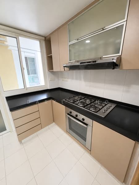 Savannah Condopark, 37 Simei Rise, Room Rental, 120 sqft, Condominium For Rent, by Daryl Wong, 500223970 - Kitchen - PropertyGuru.com.sg