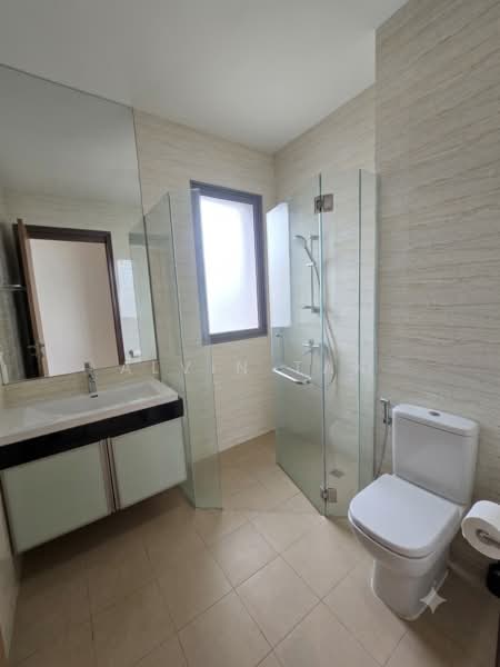 Ria Apartments, 1 Jalan Pasir Ria, 3 Bedrooms, 1,055 sqft, Apartment For Sale, by Alvin Tan, 500223973 - Common Bathroom - PropertyGuru.com.sg