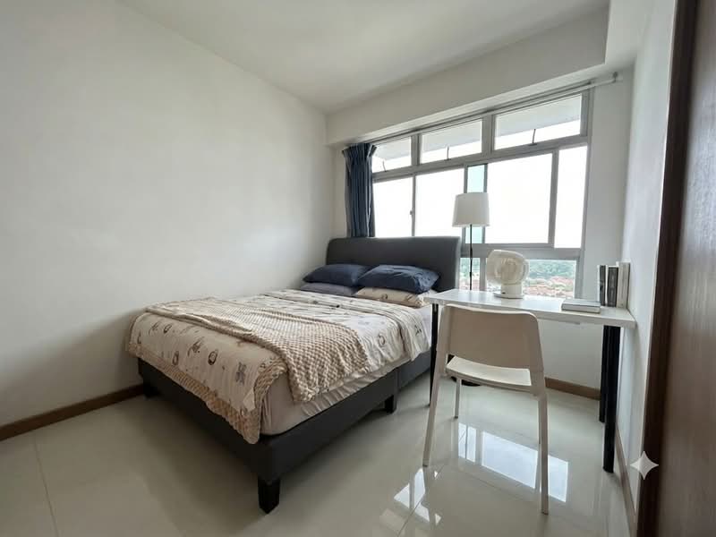 421B Northshore Drive, 421B Northshore Drive, 1 Bedroom, 506 sqft, HDB Flat For Sale, by Serena Ng, 500223974 - Bedroom - PropertyGuru.com.sg