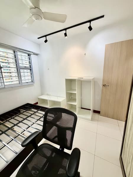 430C Fernvale Link, 430C Fernvale Link, Room Rental, 200 sqft, HDB Flat For Rent, by Dewi Chen, 500223981 - Bedroom - PropertyGuru.com.sg