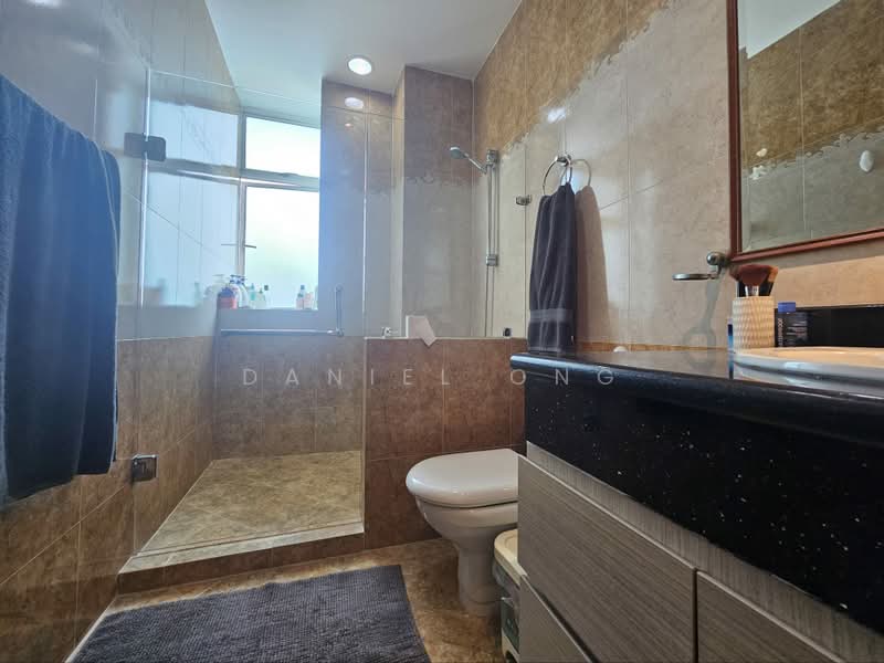 Chuan Drive, , 4 Bedrooms, 3,790 sqft, Semi-Detached House For Sale, by Daniel Ong, 500223984 - Bathroom - PropertyGuru.com.sg