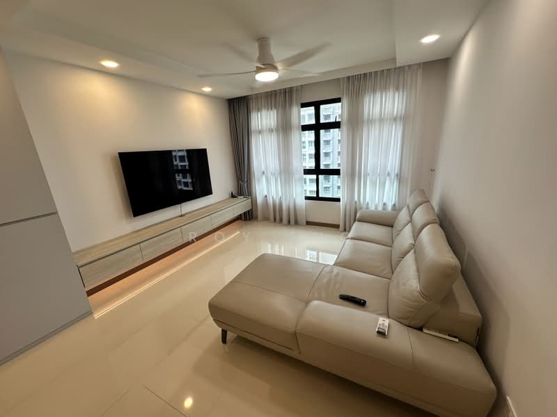 420B Northshore Drive, 420B Northshore Drive, 3 Bedrooms, 1,238 sqft, HDB Flat For Sale, by Roy Sho, 500223985 - Living Room - PropertyGuru.com.sg