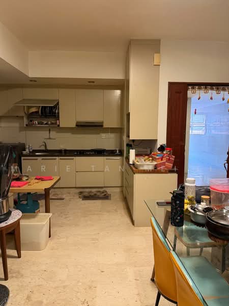 Kembangan Plaza, 18 Jalan Masjid, 1 Bedroom, 764 sqft, Apartment For Sale, by Marie Tan Mei Li, 500223987 - Kitchen - PropertyGuru.com.sg