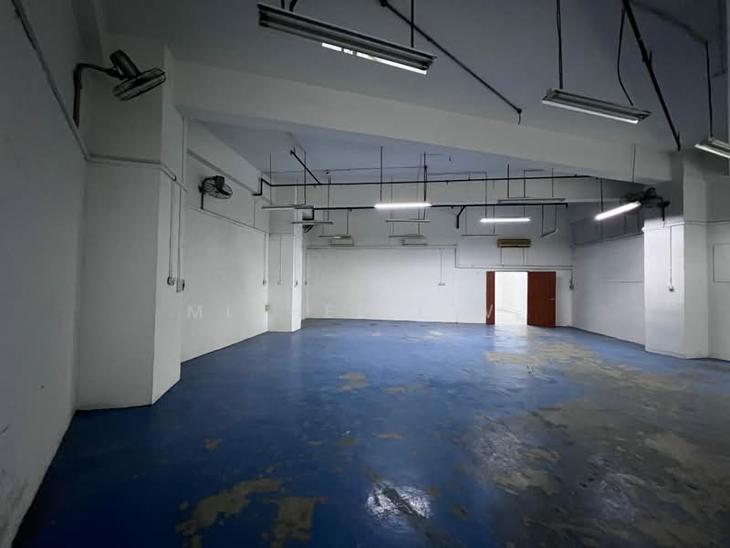 Gold Pine Industrial Building, 126 Joo Seng Road, Macpherson / Potong Pasir, 1,711 sqft, Light Industrial (B1) For Sale, by Michelle W., 500223994 - Interior - CommercialGuru.com.sg