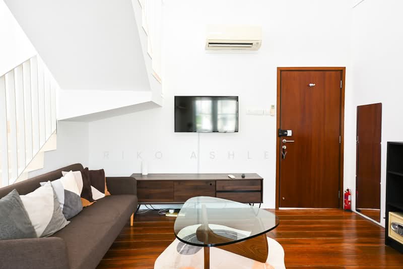 Helsinki Loft in Gallery House, 15 Lorong 24A Geylang, Studio, 800 sqft, Shophouse For Rent, by Riko Ashley, 500224005 - Living Room - PropertyGuru.com.sg