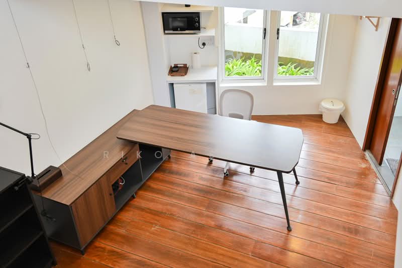 Helsinki Loft in Gallery House, 15 Lorong 24A Geylang, Studio, 800 sqft, Shophouse For Rent, by Riko Ashley, 500224005 - Study - PropertyGuru.com.sg