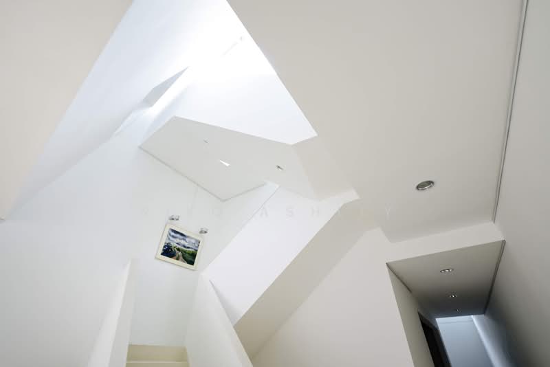 Helsinki Loft in Gallery House, 15 Lorong 24A Geylang, Studio, 800 sqft, Shophouse For Rent, by Riko Ashley, 500224005 - Interior - PropertyGuru.com.sg