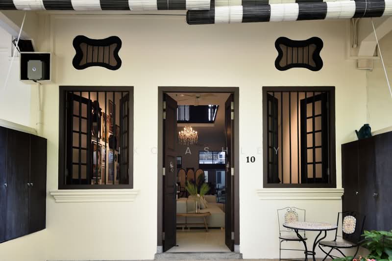 Neptune Studio in Palladium House, 10 Saunders Road, Studio, 403 sqft, Terraced House For Rent, by Riko Ashley, 500224009 - Living Room - PropertyGuru.com.sg