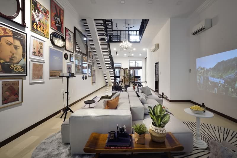 Neptune Studio in Palladium House, 10 Saunders Road, Studio, 403 sqft, Terraced House For Rent, by Riko Ashley, 500224009 - Living Room - PropertyGuru.com.sg