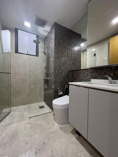 La Fiesta, 64 Sengkang Square, 3 Bedrooms, 1,765 sqft, Condominium For Sale, by Rina Ang, 500224011 - Bathroom - PropertyGuru.com.sg