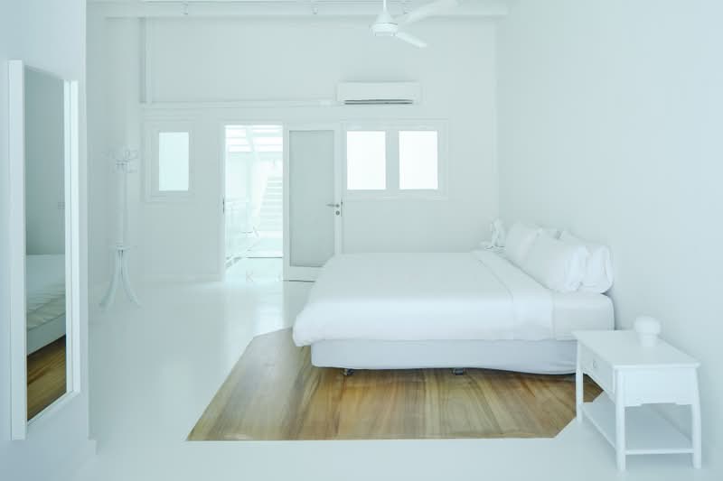 Alabaster Studio in Canvas House, 28 Blair Road, Studio, 620 sqft, Shophouse For Rent, by Riko Ashley, 500224013 - Bedroom - PropertyGuru.com.sg