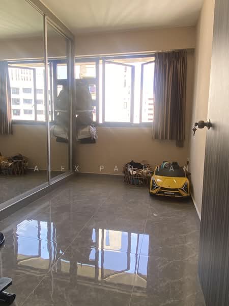 464A Bukit Batok West Avenue 8, 464A Bukit Batok West Avenue 8, 3 Bedrooms, 1,216 sqft, HDB Flat For Sale, by Alex Pandian, 500224019 - Common room - PropertyGuru.com.sg